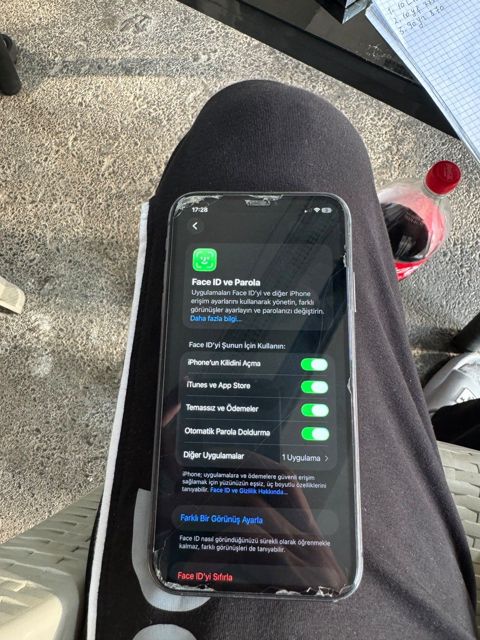 Apple iPhone 11 Black 128GB/4GB