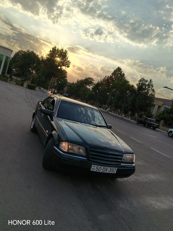 Mercedes C 200, 2.0 L, 1997 il, 335 000 km — Avtomobillər, Saatlı (3)