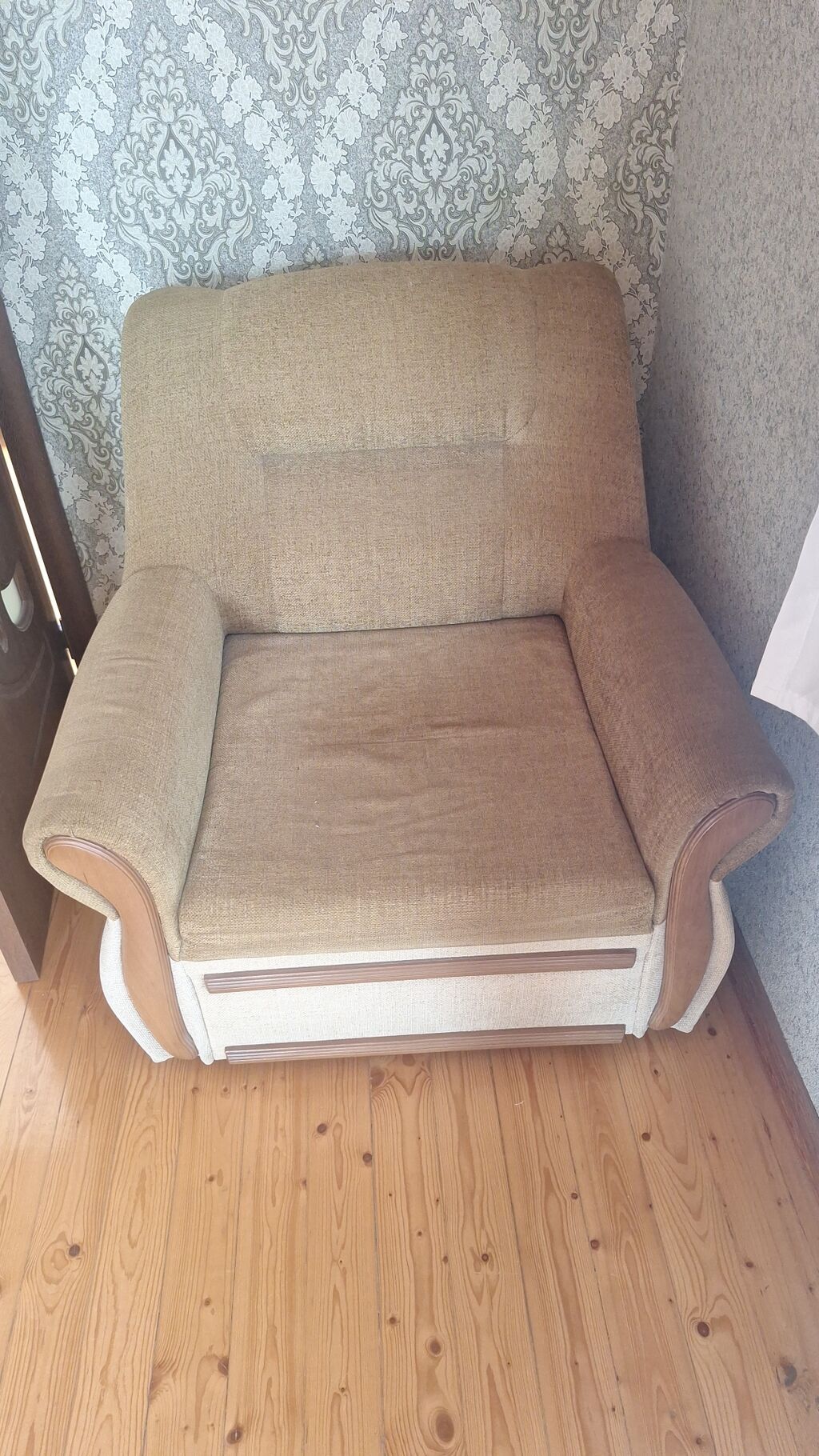 İşlənmiş, Klassik divan, Divan, Bazalı, Açılan — Mebel, Bakı (4)