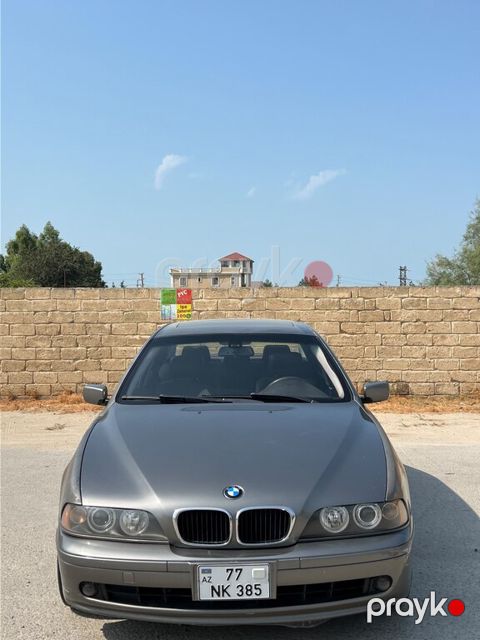 BMW 525, 2.5 L, 2002 il, 185 830 km