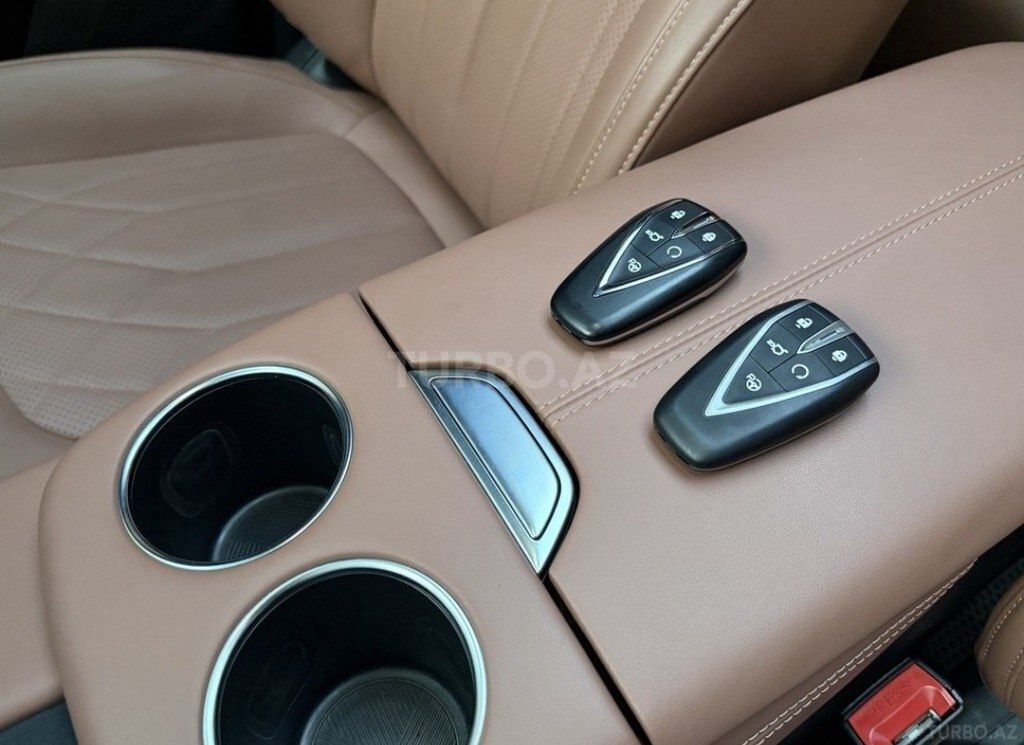 Changan Uni-Z, 1.5 L, 18.4 kWh, 2025 il, 18 000 km — Avtomobillər, Bakı (8)