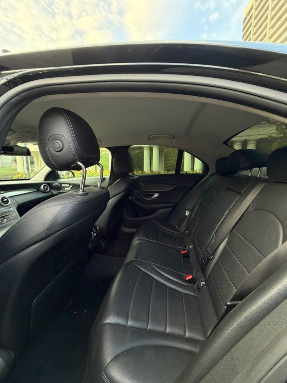 Mercedes C 300, 2.0 L, 2016 il, 88 150 km — Avtomobillər, Bakı (9)