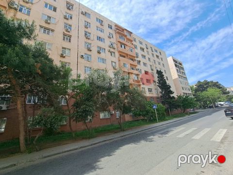 2-otaqlı mənzil, Həzi Aslanov m., 65 m²