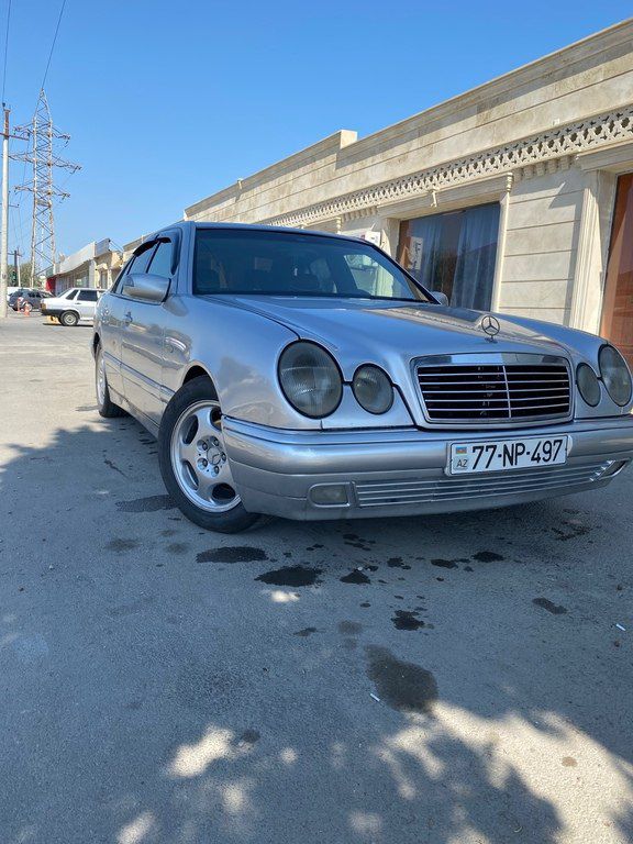 Mercedes E 230, 2.3 L, 1996 il, 404 444 km — Avtomobillər, Sumqayıt (2)