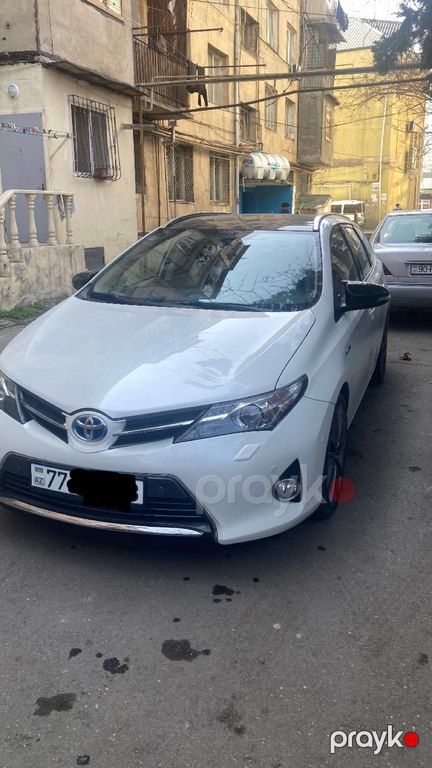 Toyota Auris, 1.8 L, 1.31 kWh, 2014 il, 198 000 km