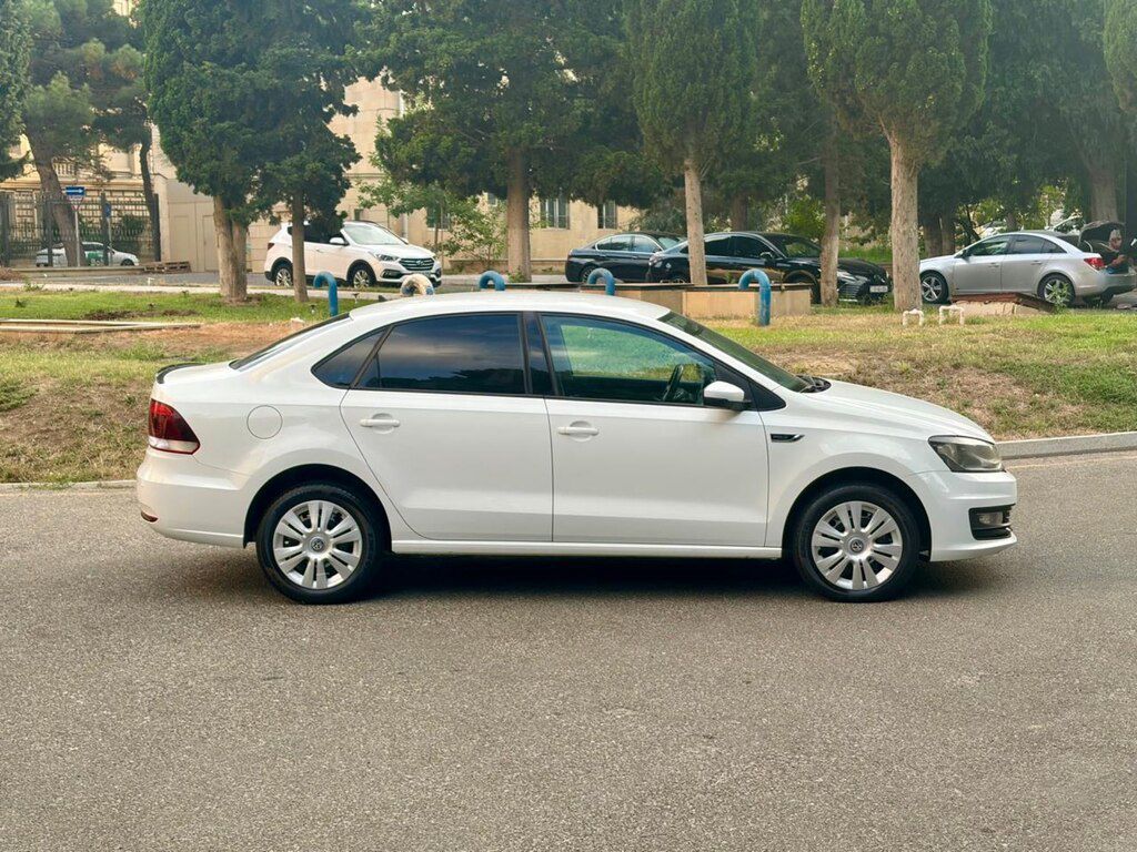 Volkswagen Polo, 1.6 L, 2019 il, 127 515 km — Avtomobillər, Bakı (8)