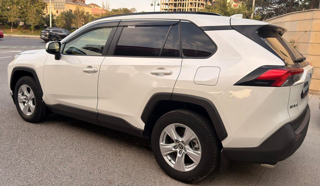 Toyota RAV4, 2.0 L, 2020 il, 36 000 km — Avtomobillər, Bakı (12)