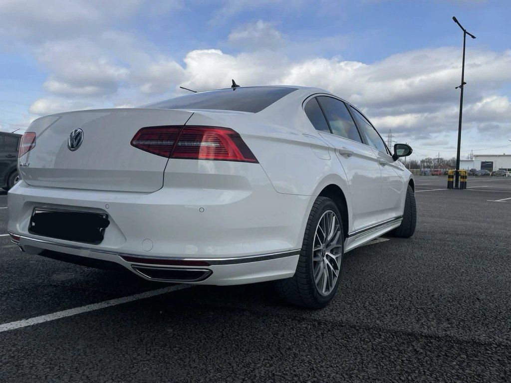 Volkswagen Passat, 1.8 L, 2017 il, 177 000 km — Avtomobillər, Bakı (3)