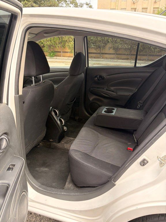Nissan Sunny, 1.5 L, 2015 il, 226 800 km — Avtomobillər, Bakı (12)