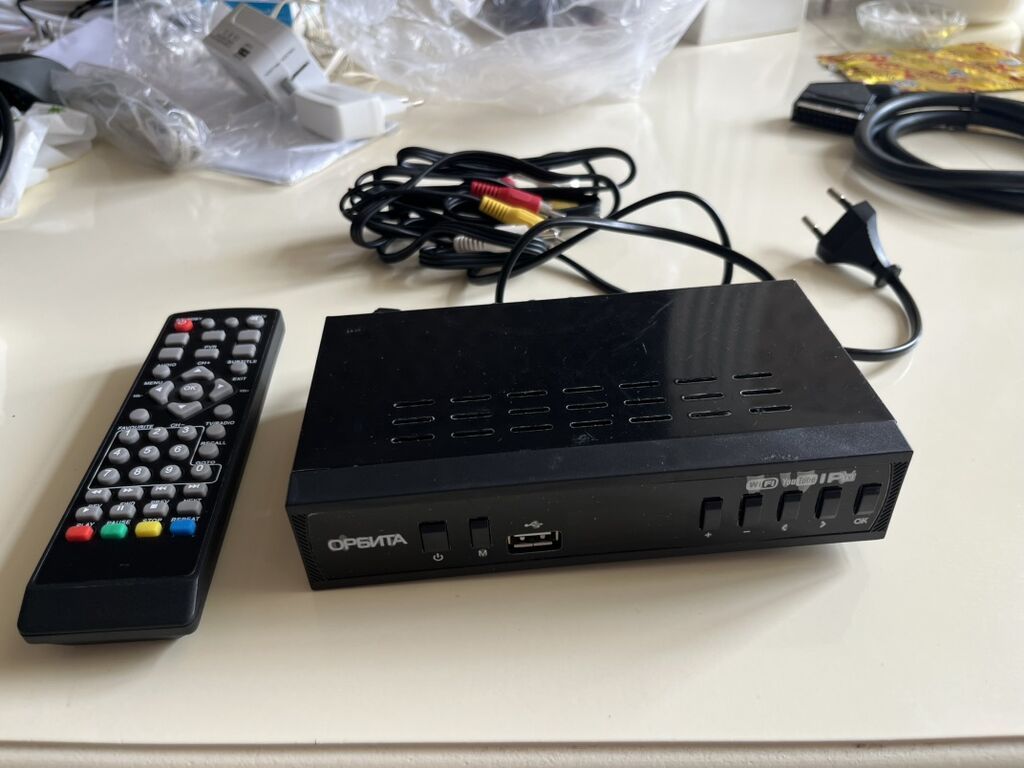 Orbita markalı rəqəmsal TV qəbuledicisi / tuner. Cihaza pult və RCA — TV və Video, Sumqayıt