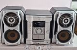 Musiqi mərkəzi "Sony".Bluetooth,AUX,Disk,radio,kasset.140w+140w — Elektronika