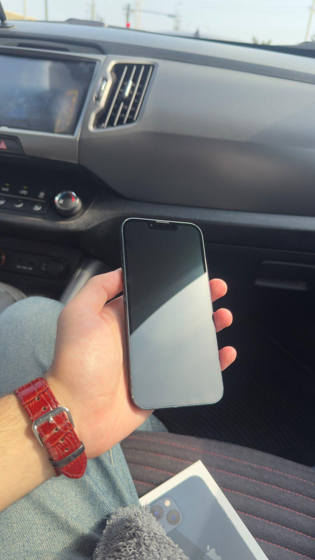 IPhone 13, 128 GB, Midnight, Zəmanət, Simsiz şarj, Face ID — Apple iPhone, Digah (2)
