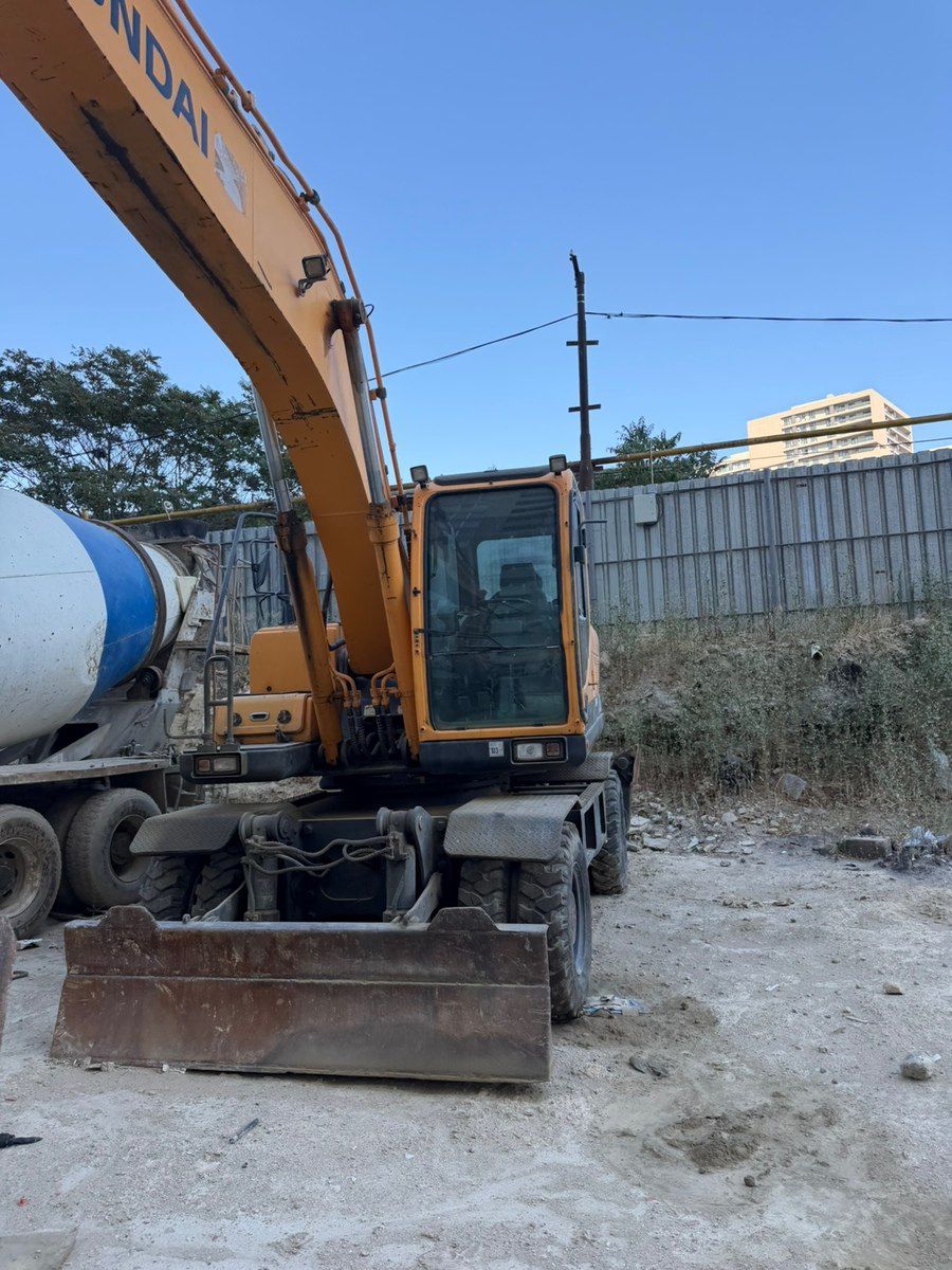 Ekskavator Hyundai, 2011 il — Avto, Bakı (3)