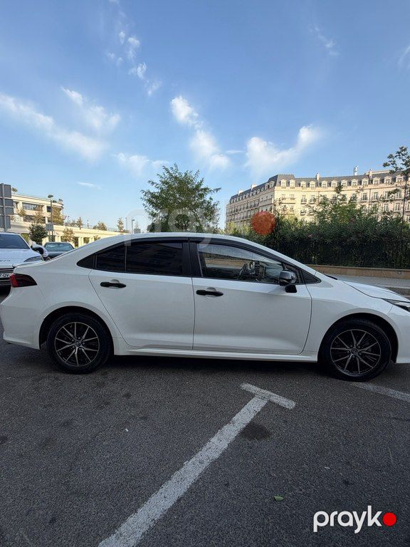 Toyota Corolla, 1.8 L, 0.85 kWh, 2022 il, 95 000 km — Avtomobillər, Bakı (4)