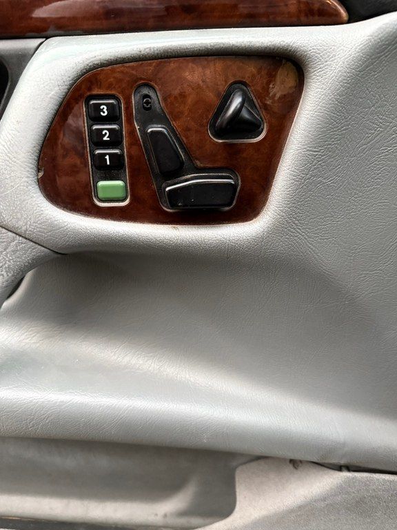 Mercedes E 240, 2.4 L, 1998 il, 280 000 km — Avtomobillər, Bakı (4)
