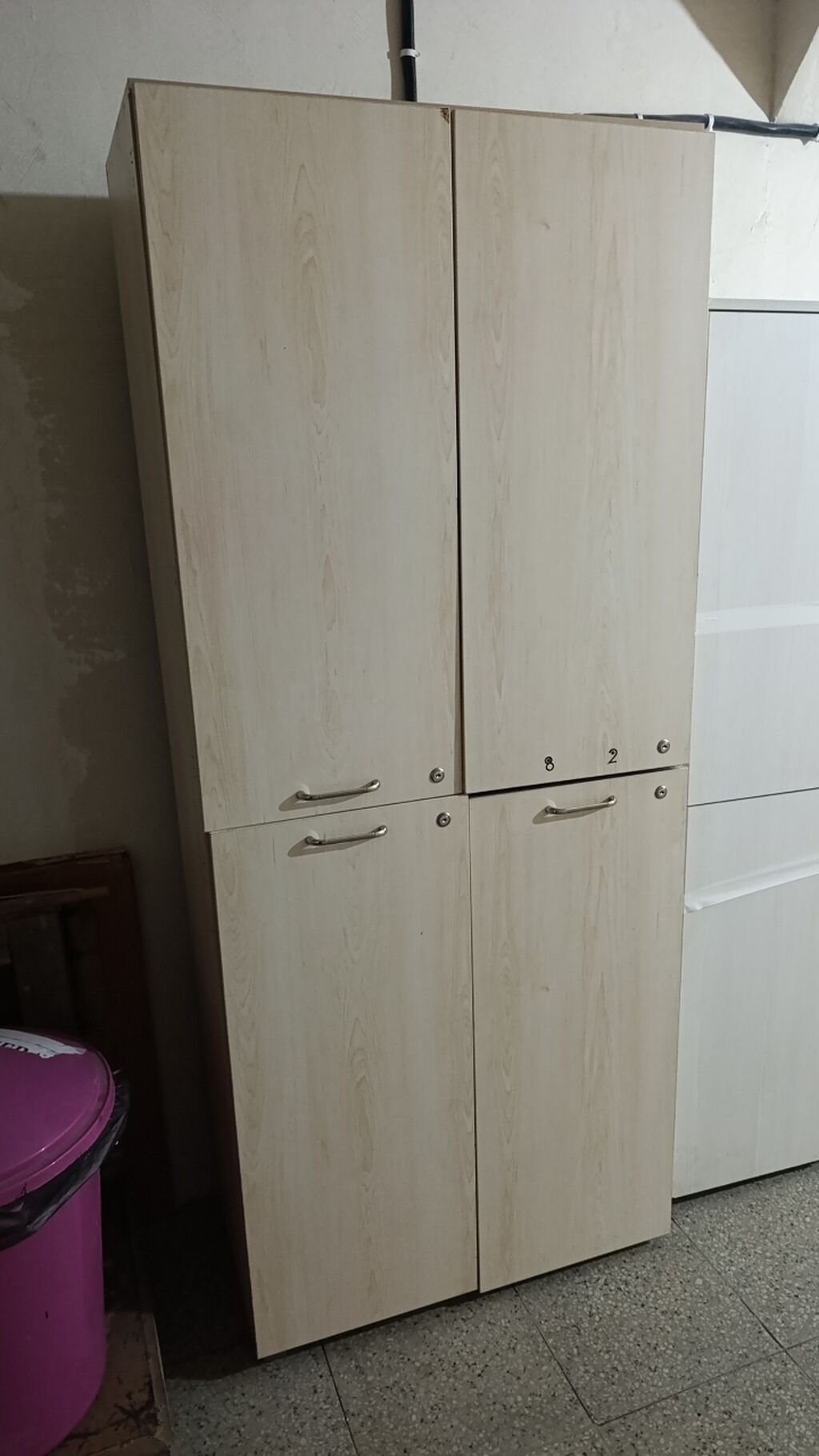 İşlənmiş, 4 qapılı, Bej, Taxta, Açılan, Düz dolab — Mebel, Digah