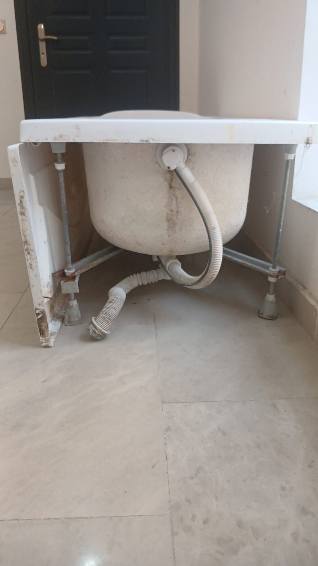 Akrilik vanna – ağ rəng, panel və karkaslı en 80 hündür 60 uzun 1.60 — Santexnika, Bakı (4)