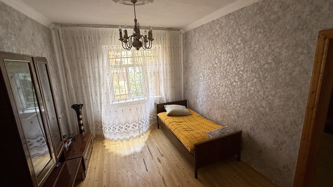 4-otaqlı mənzil kirayə verilir, Zərifə Əliyeva küç., 105 m² — Mənzil, Gəncə (3)