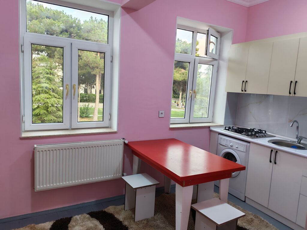 V Azadliq metrosunda yerleşen Heyder Eliyev parkinin tam — Daşınmaz əmlak, Bakı (3)