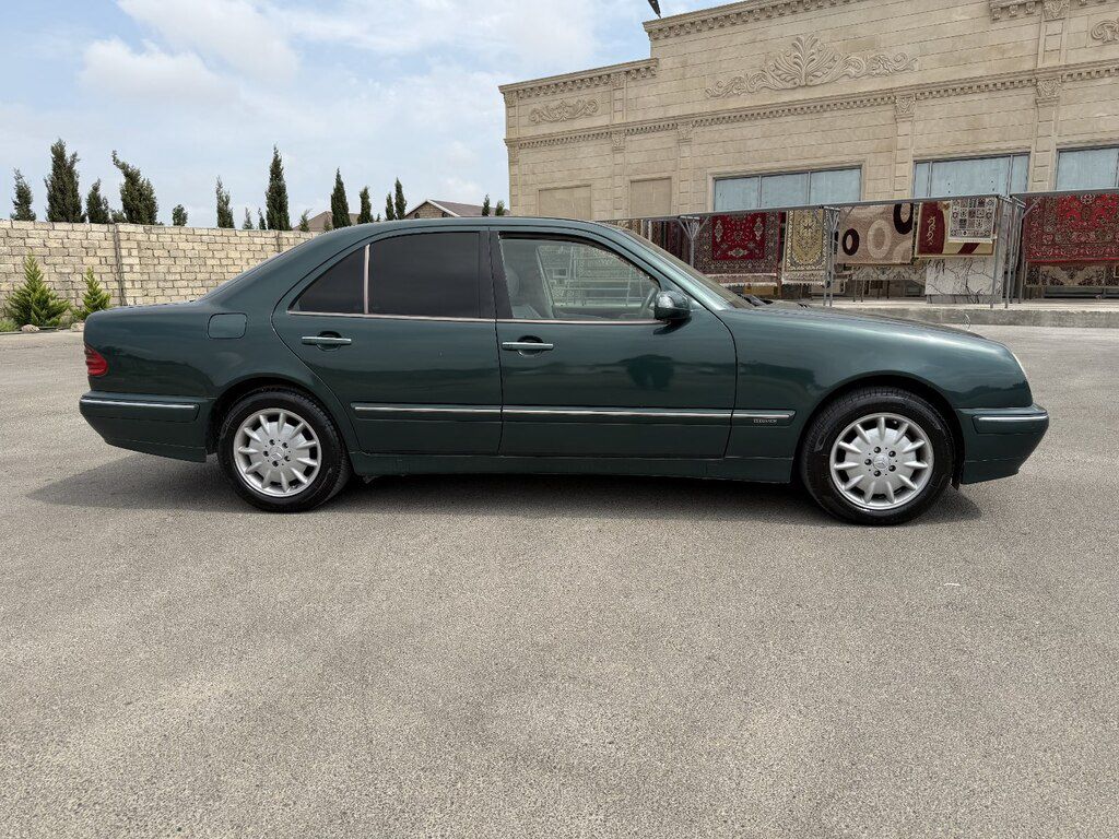 Mercedes E 320, 3.2 L, 2000 il, 370 000 km — Avtomobillər, Bakı (4)
