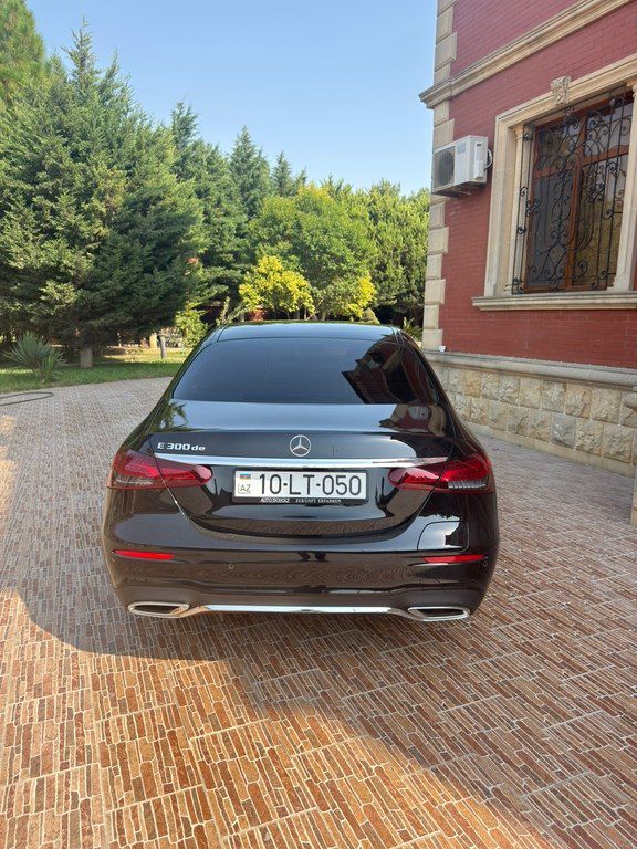 Mercedes E 300 e, 2.0 L, 13.5 kWh, 2022 il, 37 450 km — Avtomobillər, Bakı (6)