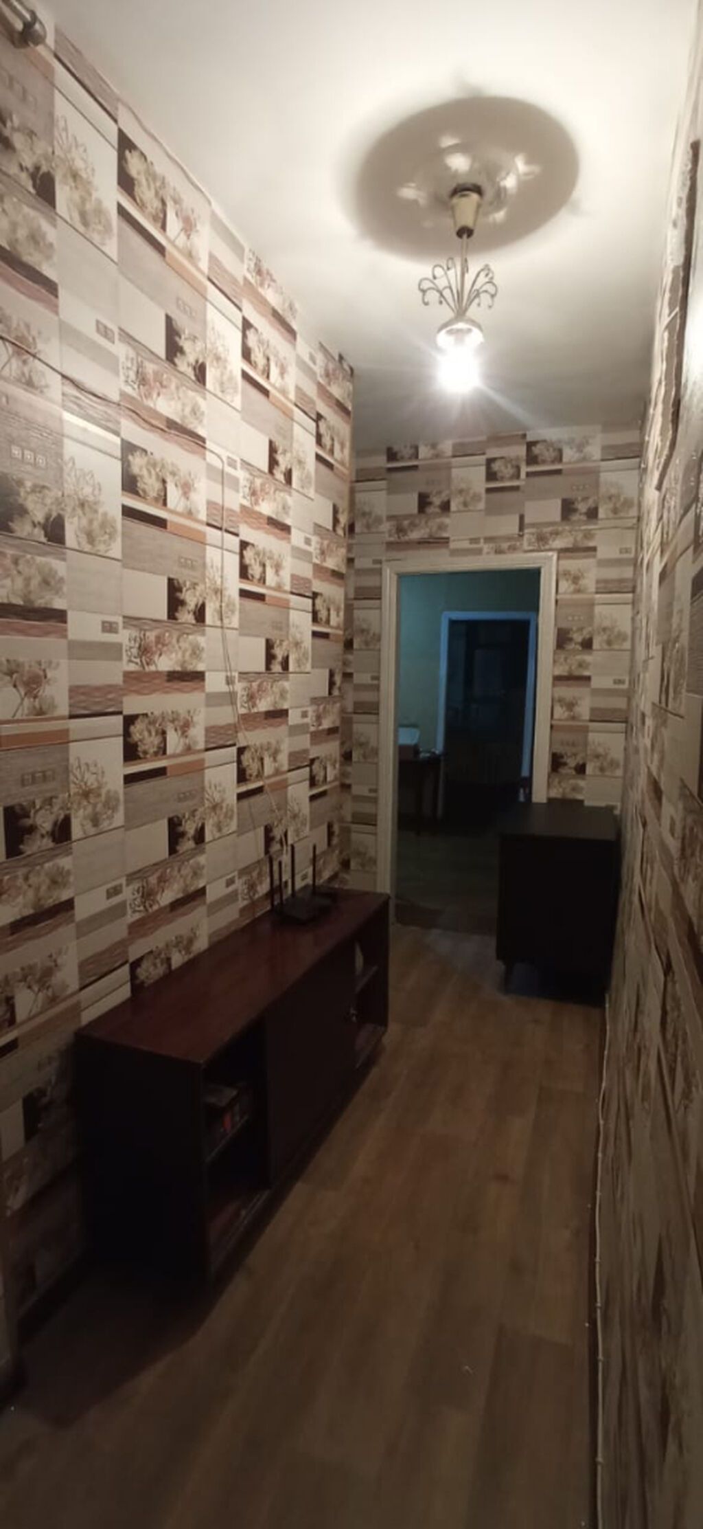 Razinde köhnə Dvaresle üzbəüz Icranın yaxınlığında 2ci mertebede 2 — Daşınmaz əmlak, Bakı (10)