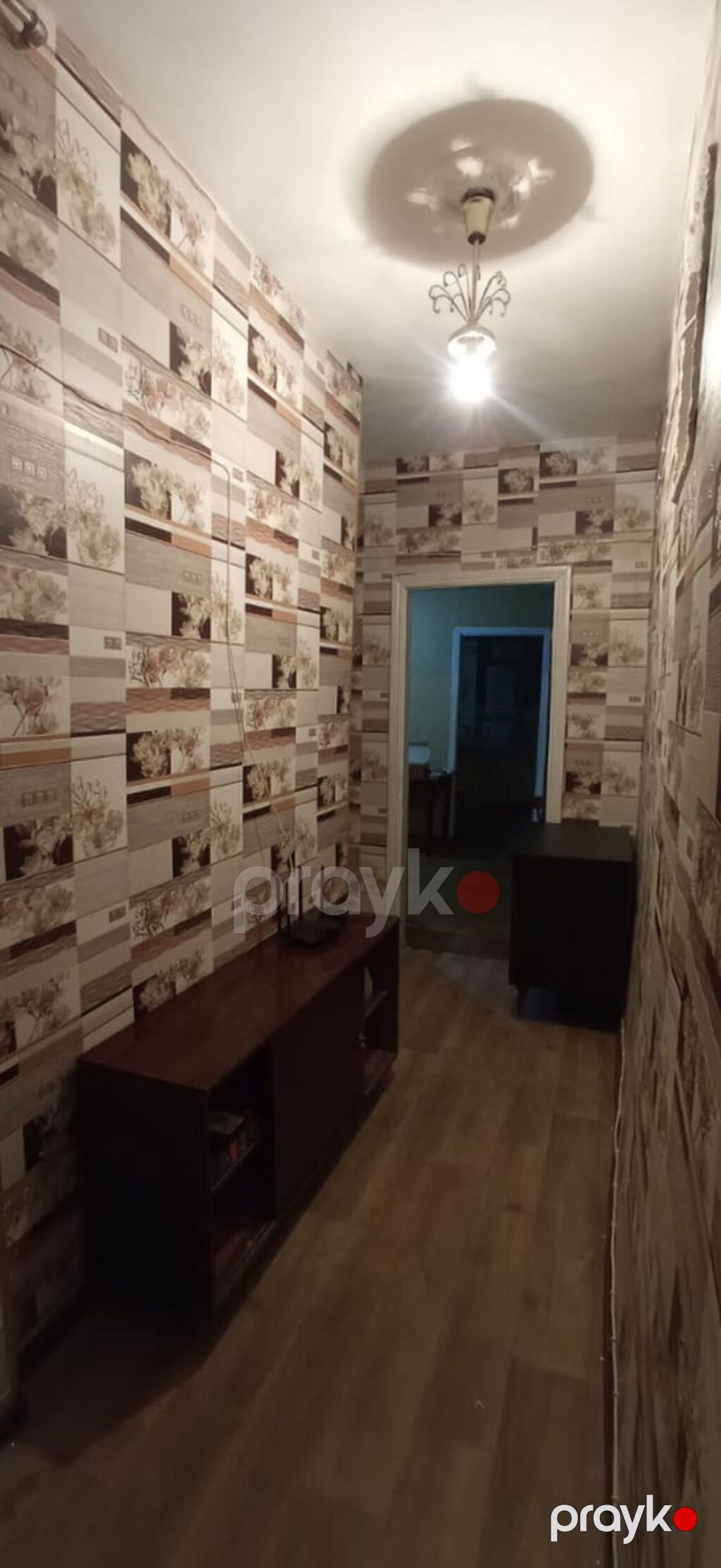 Razinde köhnə Dvaresle üzbəüz Icranın yaxınlığında 2ci mertebede 2 — Daşınmaz əmlak, Bakı (10)