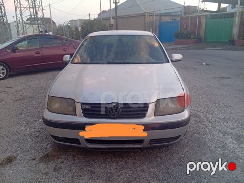 Volkswagen Bora, 1.6 L, 2003 il, 230 000 km