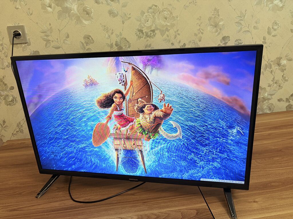 Emersun 82 Ekran Ela veziyyetde,problemsiz 82 Ekran televizor — Televizorlar, Bakı