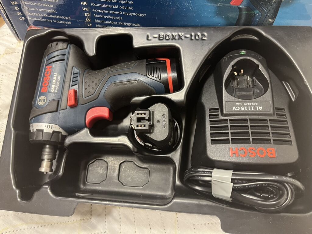 Isteyen 070 3242262 nomresiyle elaqe saxlasin. Bosch GSR 10,8-LI — Alətlər, Bakı (2)