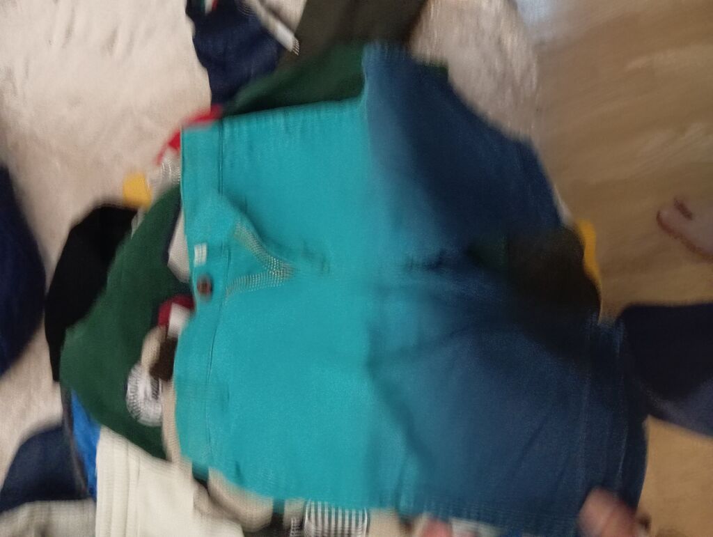 Uşaq geyimləri dəsti şekilde olan uşaq geyimlərinin hamsin bir — Mallar, Xırdalan (6)