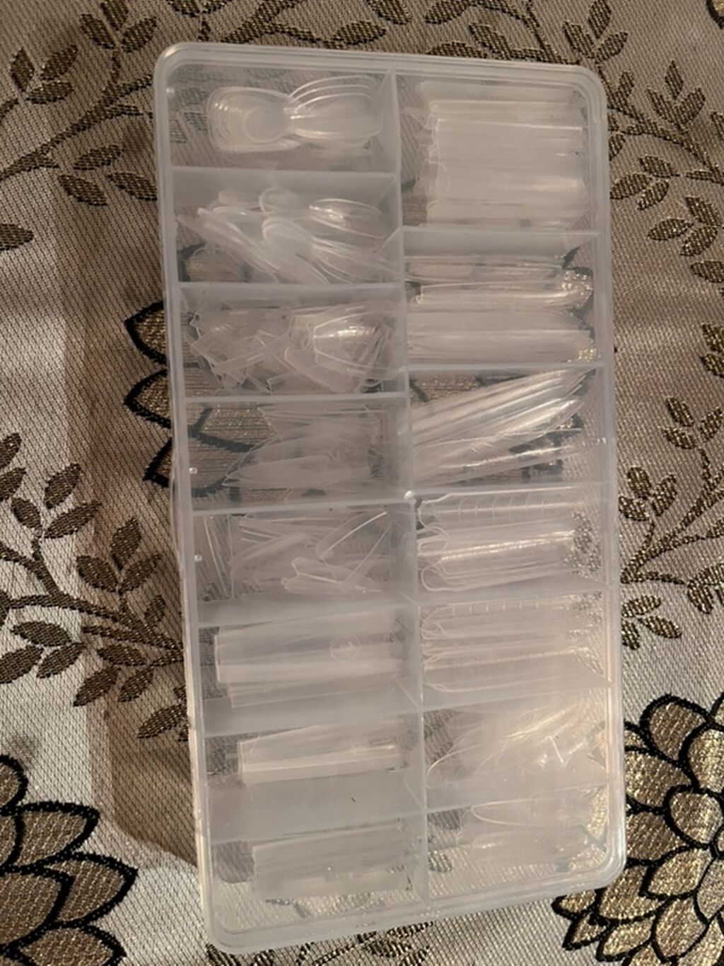 Manikür üçün şəffaf süni dırnaq tipsləri dəsti. Dəst plastik bölməli — Gözəllik və sağlamlıq, Digah (2)