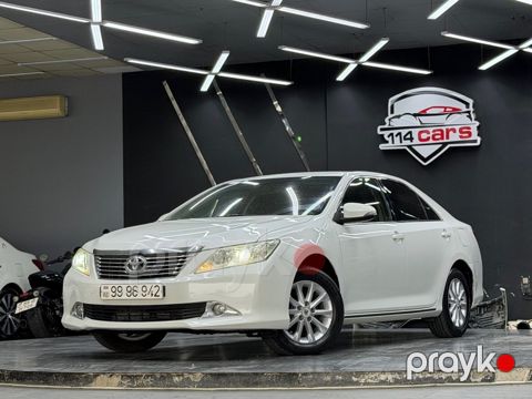 Toyota Camry, 2.5 L, 2011 il, 211 000 km