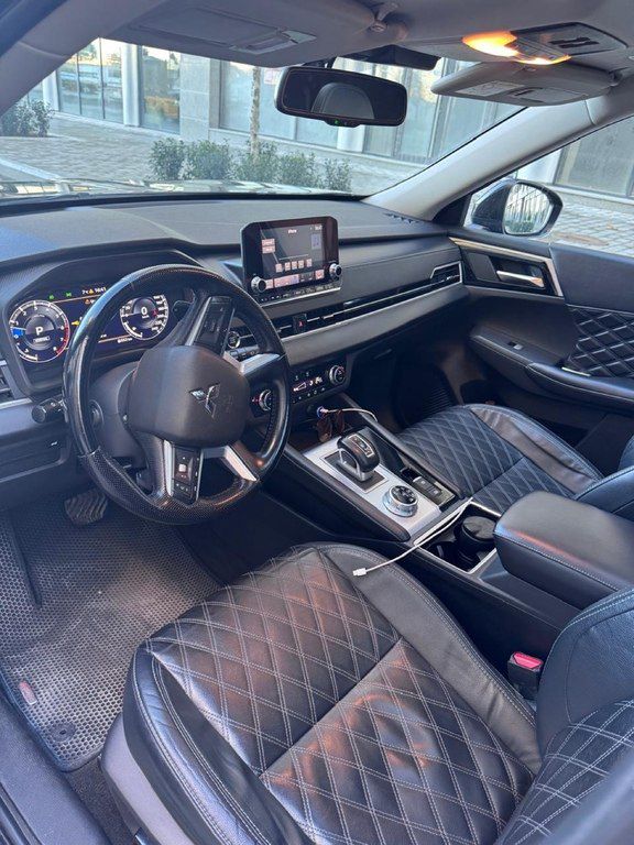 Mitsubishi Outlander, 2.5 L, 2022 il, 125 000 km — Avtomobillər, Bakı (5)