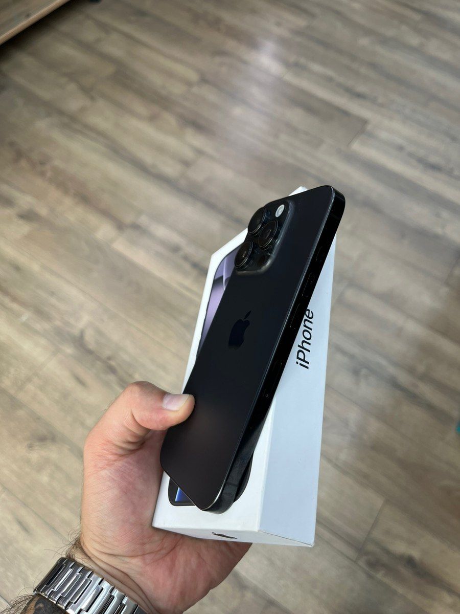 Apple iPhone 16 Pro Black Titanium 256GB/8GB — Smartfonlar, Bakı (3)