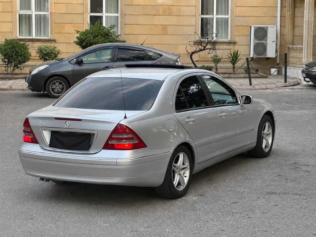 Mercedes C 240, 2.6 L, 2003 il, 347 000 km — Avtomobillər, Xırdalan (3)