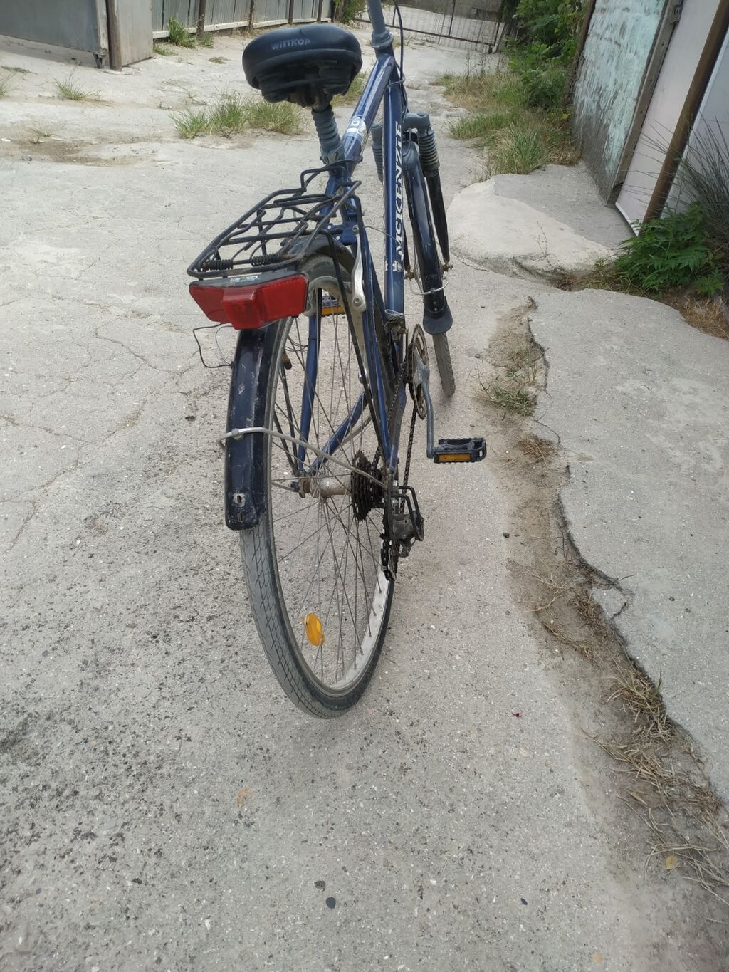Mckenzie şəhər/tur tipli velosiped. Tünd göy rəngli çərçivəyə — Velosipedlər, Digah (3)