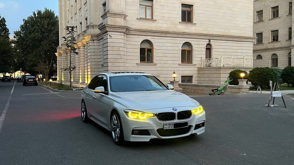 BMW 330, 2.0 L, 2018 il, 165 000 km — Avtomobillər, Bakı (4)