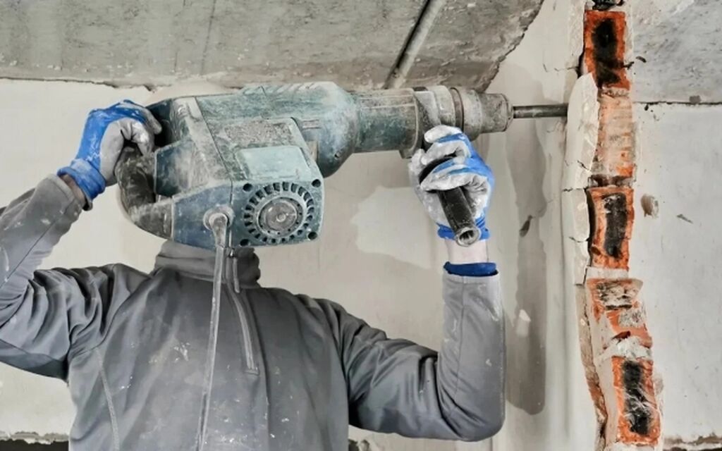 İşçi tələb olunur 055-838-88-31 əlaqə saxliyin ətraflı məlumat verək — İş, Bakı (8)
