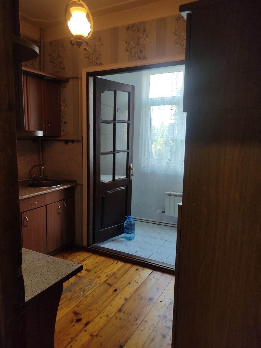 Kohne tikili binada 9/3 2 otaql menzil kirayye verilir uzun — Daşınmaz əmlak, Bakı (9)