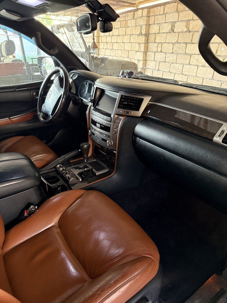 Lexus LX 570, 5.7 L, 2014 il, 315 000 km — Avtomobillər, Bakı (7)