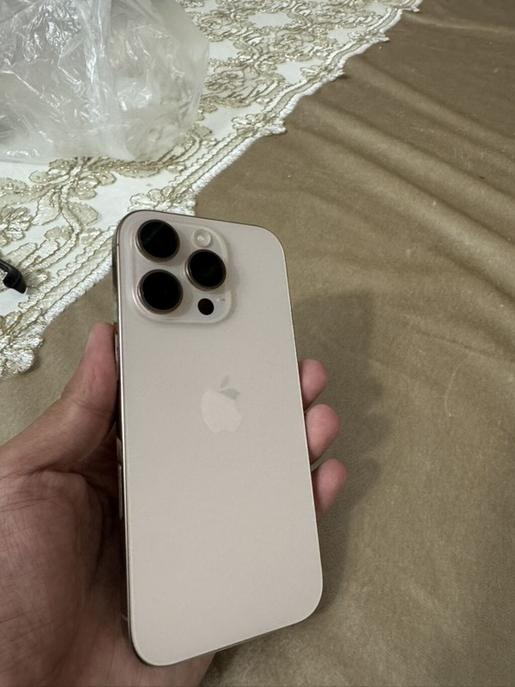 IPhone 16 Pro, 128 GB, Desert Titanium, Zəmanət, Simsiz şarj, Face ID — Apple iPhone, Bakı (6)