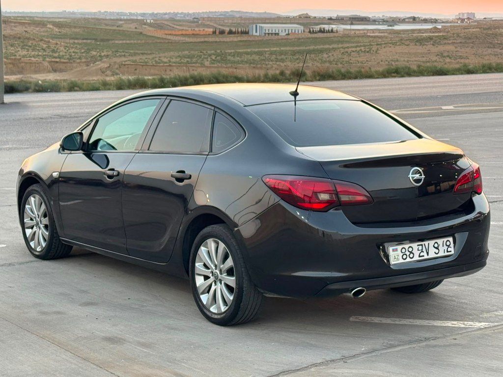 Opel Astra, 1.4 L, 2014 il, 155 600 km — Avtomobillər, Bakı (5)