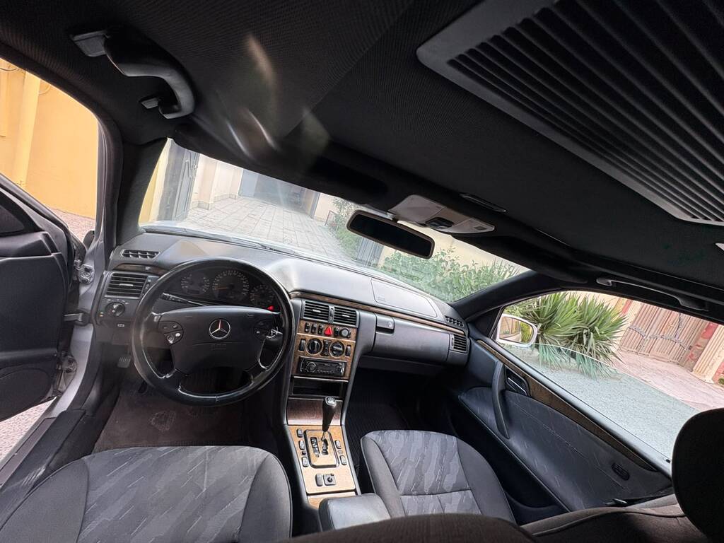 Mercedes E 320 4MATIC, 3.2 L, 1999 il, 462 107 km — Avtomobillər, Xırdalan (5)