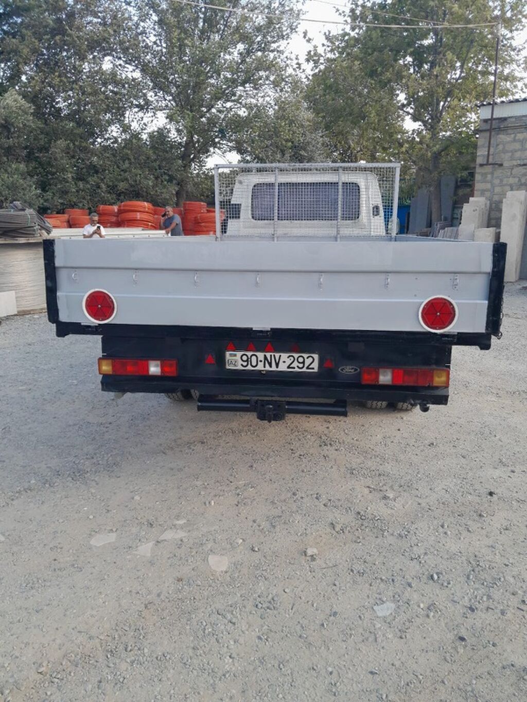 Marka: Ford Model: Transit Ban növü: Bortlu yük maşını Avtomobilin — Yük maşınları, Bakı (3)