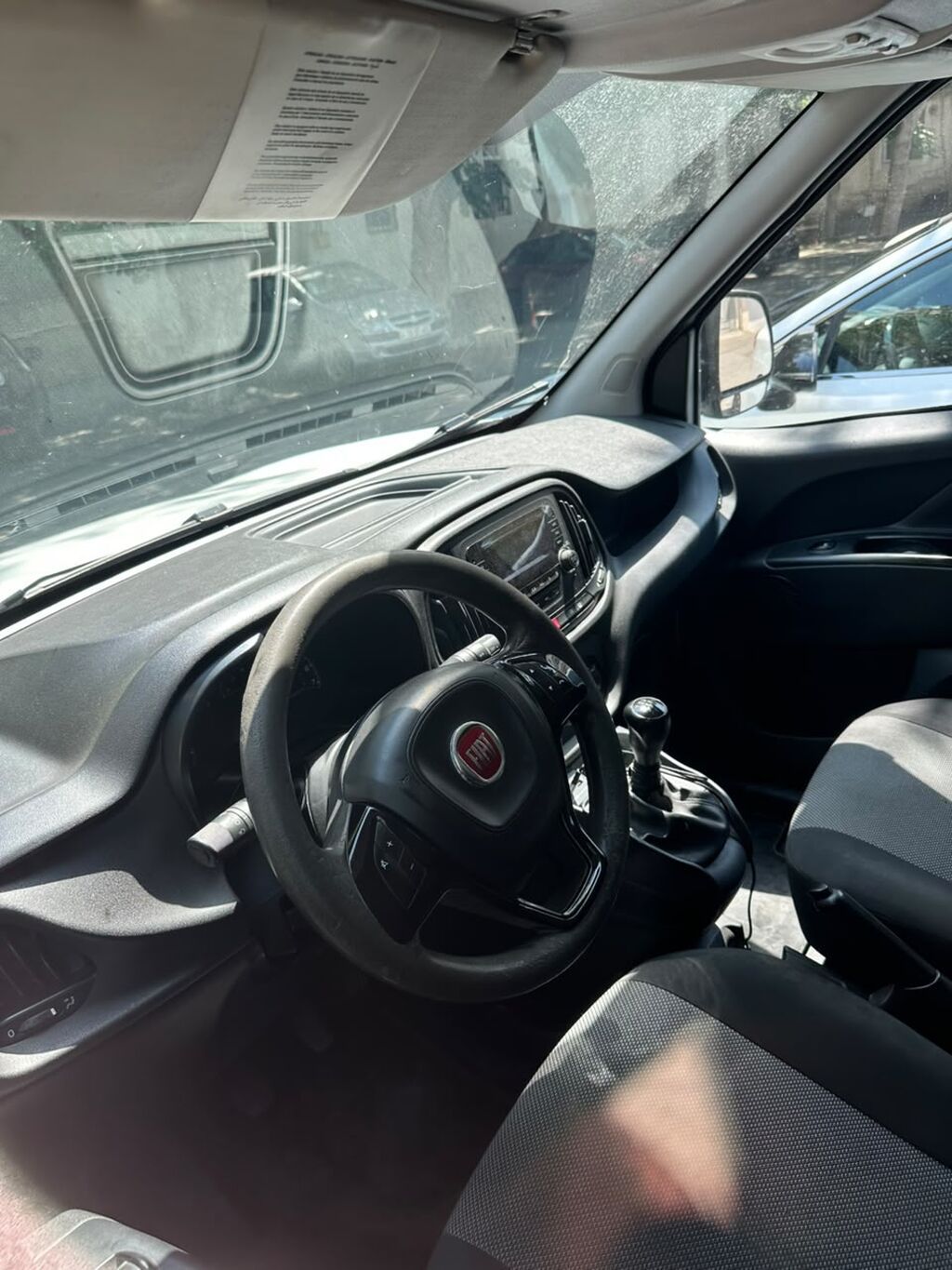 Fiat Doblo Cargo 1.3 MultiJet yük furgonu - Kuzov: ağ, 2 arxa qoşa — Avto, Digah (6)