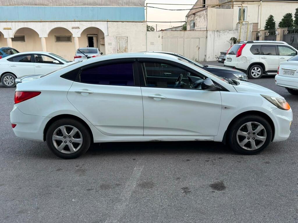 Hyundai Accent, 1.4 L, 2012 il, 314 000 km — Avtomobillər, Bakı (4)