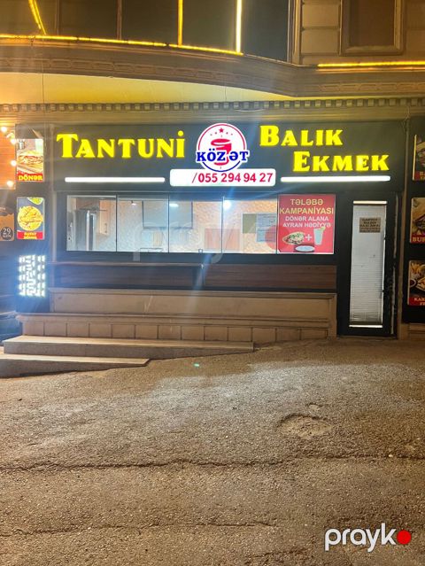 Obyektin bütün avadanlıqları işlek veziyetdedir mektebin yanı ve esas