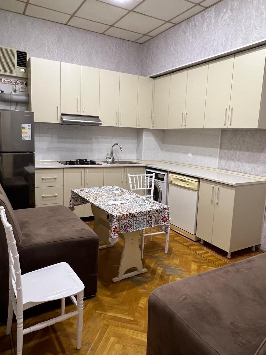 3-otaqlı mənzil kirayə verilir, Səbail r., 80 m² — Mənzil, Bakı (7)