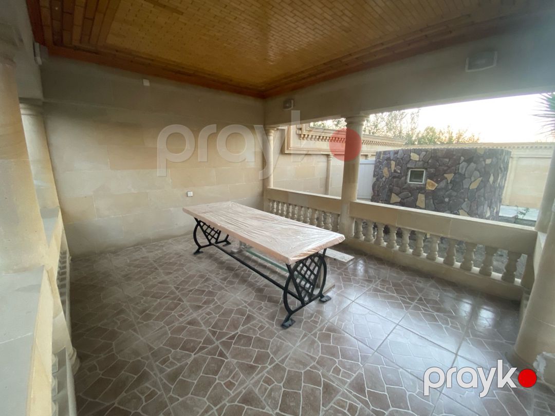 Villa, Novxanı qəs. — Ev, villa, Bakı (4)